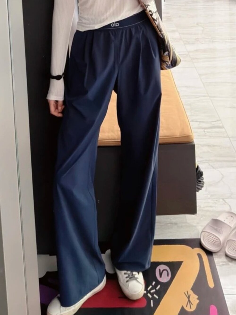 ⛵ NWT Alo Yoga Suit Up Trouser Navy ✨ Classic Wide Leg Pants 30" | Preppy Casual